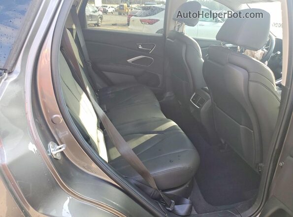 5J8TC2H31PL022324 2023 ACURA RDX Gray Вид задньої частини салону