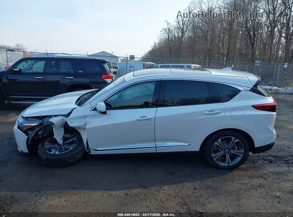 5J8TC2H54SL015989 2025 ACURA RDX White Widok wnętrza z tyłu