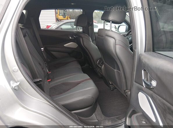 5J8TC2H67PL001939 2023 ACURA RDX Silver Vista de la etiqueta del VIN