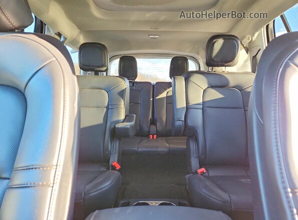 5LM5J6XC1SGL07301 2025 LINCOLN AVIATOR Серый Вид задних сидений