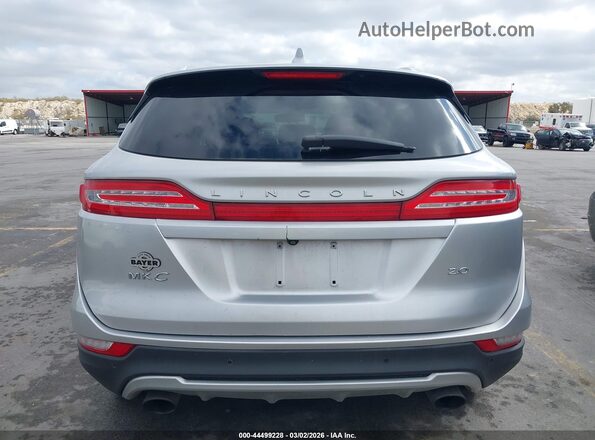 5LMCJ1C92HUL09637 2017 LINCOLN MKC Серебряный 