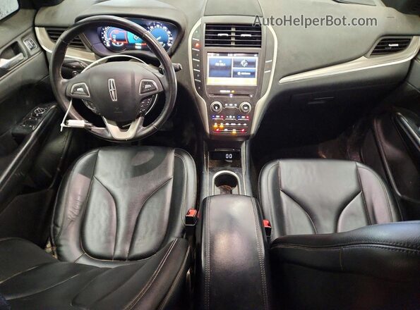 5LMCJ1D91GUJ19101 2016 LINCOLN MKC Темно-бордовый Вид панели приборов