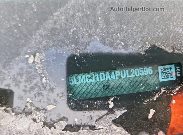 5LMCJ1DA4PUL20596 2023 LINCOLN CORSAIR Gray Widok naklejki z numerem VIN
