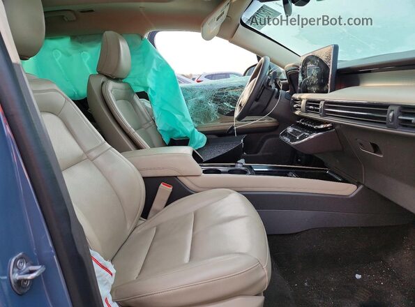 5LMCJ1DA4PUL20596 2023 LINCOLN CORSAIR Gray Widok wnętrza z przodu