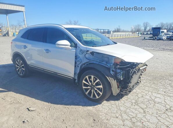 5LMCJ3D92KUL38198 2019 LINCOLN MKC Белый Передняя правая четверть