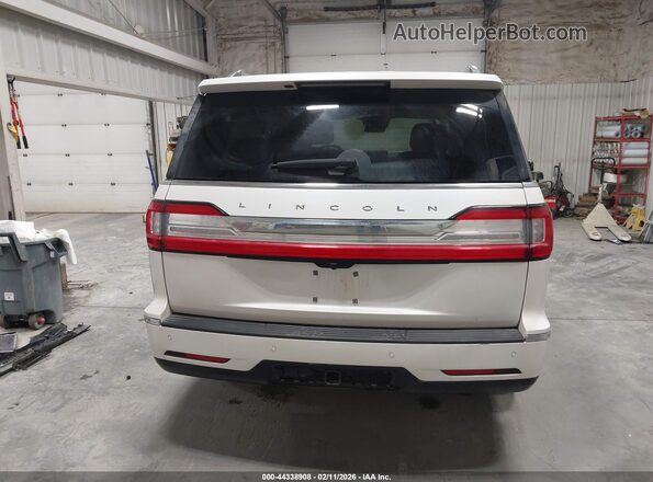 5LMJJ2JT5KEL19513 2019 LINCOLN NAVIGATOR Белый 