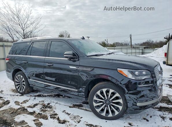 5LMJJ2LG0REL04993 2024 LINCOLN NAVIGATOR Черный Передняя правая четверть