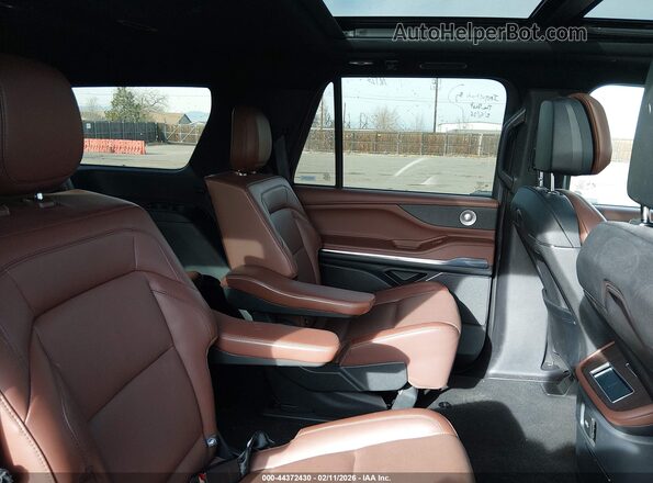 5LMJJ2LG1SEL03809 2025 LINCOLN NAVIGATOR Черный Вид наклейки с VIN-кодом