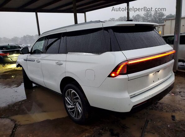 5LMJJ2LG1SEL13191 2025 LINCOLN NAVIGATOR Белый Задняя левая четверть
