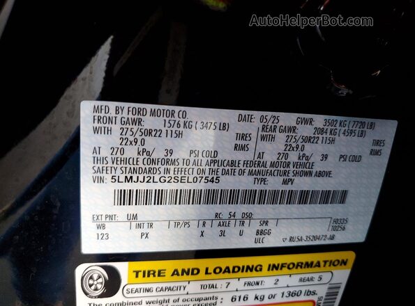 5LMJJ2LG2SEL07545 2025 LINCOLN NAVIGATOR Black Vista interior de 360 grados
