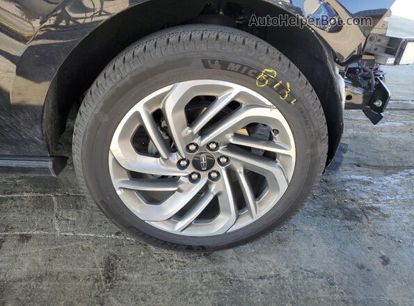 5LMJJ2LG2SEL07545 2025 LINCOLN NAVIGATOR Black 