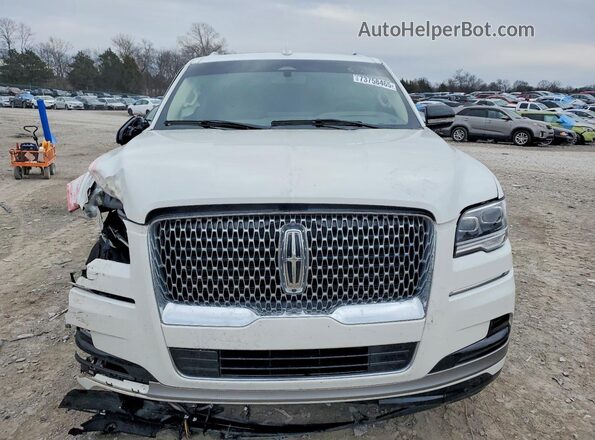 5LMJJ2LG4REL17780 2024 LINCOLN NAVIGATOR White Вид спереду
