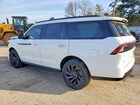 2025 Lincoln Navigator Reserve White vin: 5LMJJ2LG4SEL12200