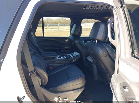 5LMJJ2LG5SEL00959 2025 LINCOLN NAVIGATOR Белый Вид наклейки с VIN-кодом