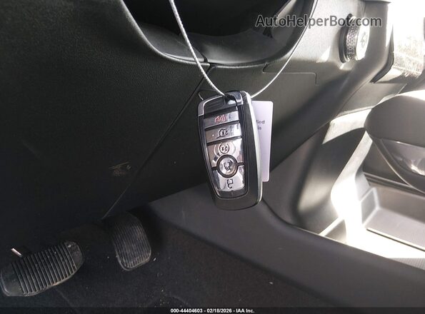 5LMJJ2LG7SEL07735 2025 LINCOLN NAVIGATOR Black Widok deski rozdzielczej