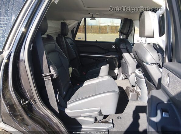 5LMJJ2LG7SEL07735 2025 LINCOLN NAVIGATOR Black Widok naklejki z numerem VIN