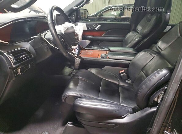 5LMJJ2LT3LEL08220 2020 LINCOLN NAVIGATOR Black Widok wnętrza z przodu
