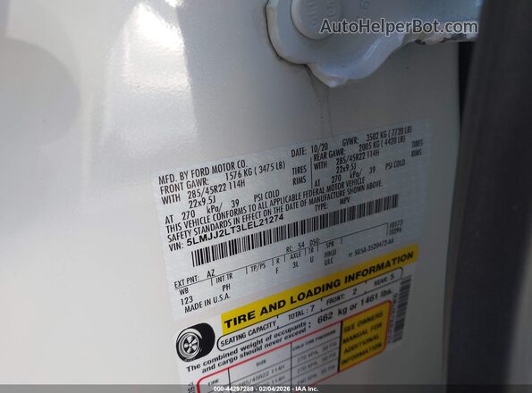 5LMJJ2LT3LEL21274 2020 LINCOLN NAVIGATOR White Widok komory silnika