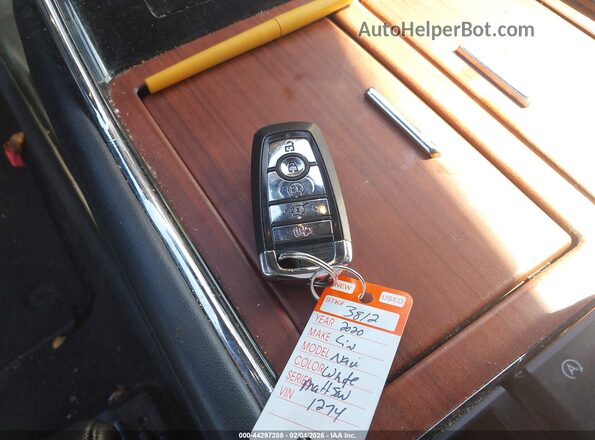 5LMJJ2LT3LEL21274 2020 LINCOLN NAVIGATOR White Widok deski rozdzielczej