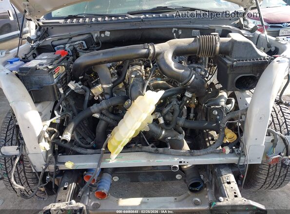 5LMJJ2LT6NEL05024 2022 LINCOLN NAVIGATOR Белый Вид сзади