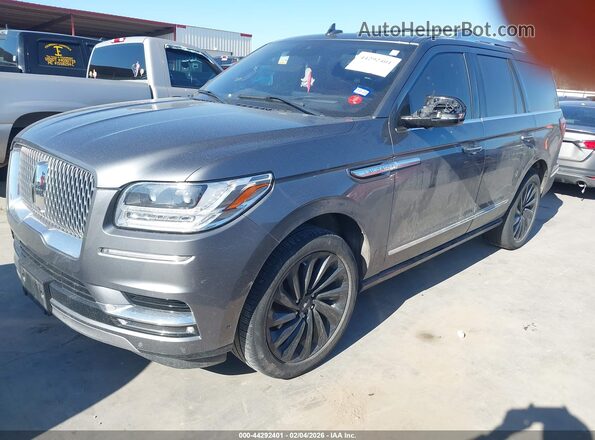 5LMJJ2LT7MEL06214 2021 LINCOLN NAVIGATOR Серебряный Передняя левая четверть