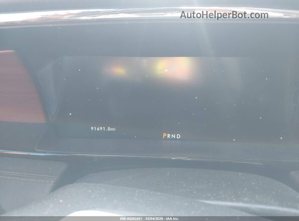 5LMJJ2LT7MEL06214 2021 LINCOLN NAVIGATOR Серебряный Вид задних сидений