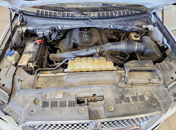 5LMJJ2LT8LEL16605 2020 LINCOLN NAVIGATOR Белый Вид подкапотного пространства
