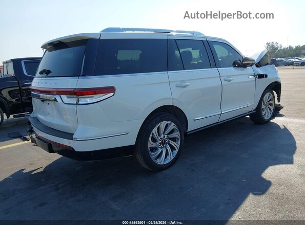 5LMJJ2NG7REL19276 2024 LINCOLN NAVIGATOR Белый Задняя правая четверть