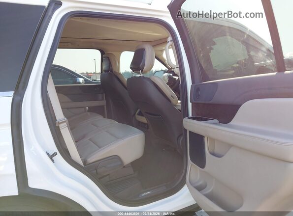 5LMJJ2NG7REL19276 2024 LINCOLN NAVIGATOR Белый Вид наклейки с VIN-кодом
