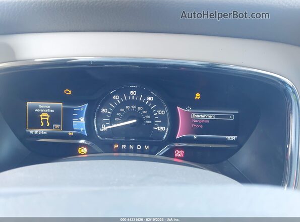 5LMJJ3JTXGEL06673 2016 LINCOLN NAVIGATOR L Белый Вид задних сидений