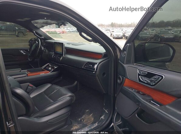 5LMJJ3LT2MEL21306 2021 LINCOLN NAVIGATOR Черный Вид салона спереди