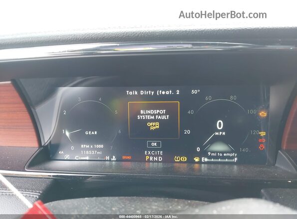 5LMJJ3LT2MEL21306 2021 LINCOLN NAVIGATOR Черный Вид задних сидений