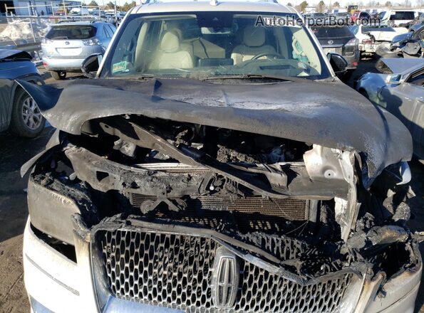 5LMJJ3LT8MEL01173 2021 LINCOLN NAVIGATOR Белый Вид подкапотного пространства