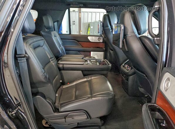 5LMJJ3LT9MEL00906 2021 LINCOLN NAVIGATOR Черный Вид задней части салона