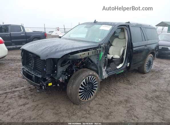 5LMJJ3TT8MEL06776 2021 LINCOLN NAVIGATOR Черный Передняя левая четверть