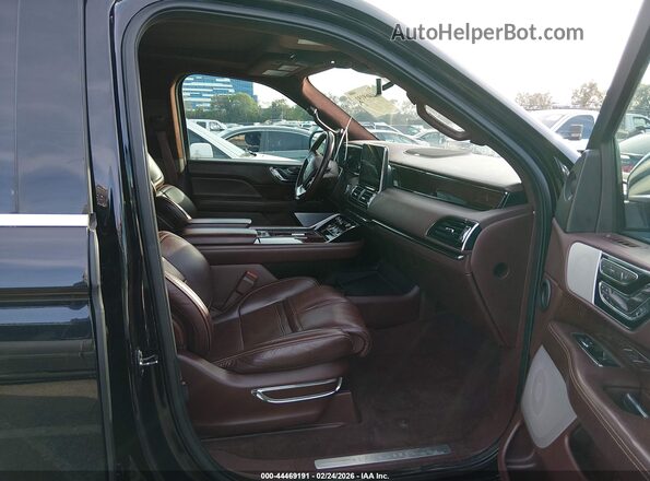 5LMJJ3TTXKEL15525 2019 LINCOLN NAVIGATOR L Черный Вид салона спереди