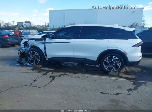 5LMPJ8JAXSJ903022 2025 LINCOLN NAUTILUS Белый Панорамный вид салона 360°