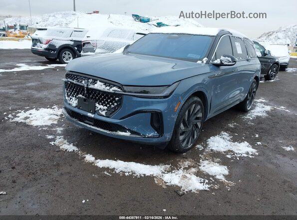 5LMPJ9JA5SJ914189 2025 LINCOLN NAUTILUS Синий Передняя левая четверть