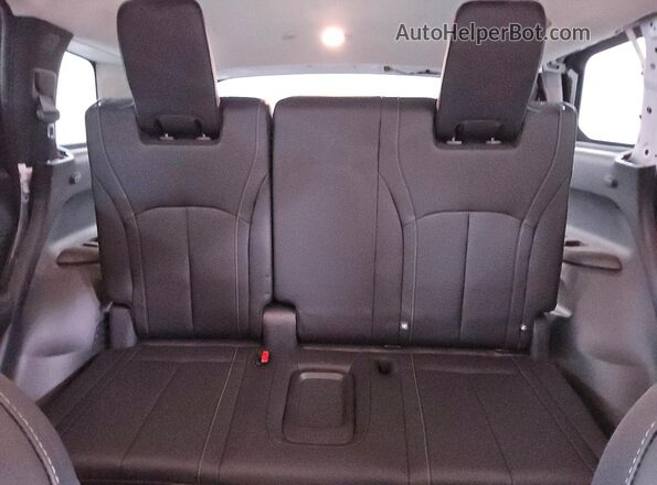 5N1AL1FS2TC343840 2026 INFINITI QX60 White Vista de los asientos traseros