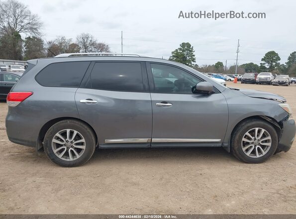 5N1AR2MN3GC615061 2016 NISSAN PATHFINDER Gray Vista interior trasera