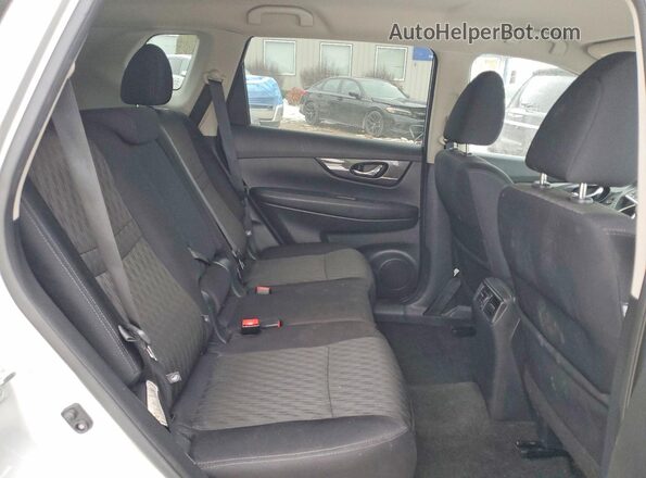 5N1AT2MT1KC700120 2019 NISSAN ROGUE Серебряный Вид задней части салона