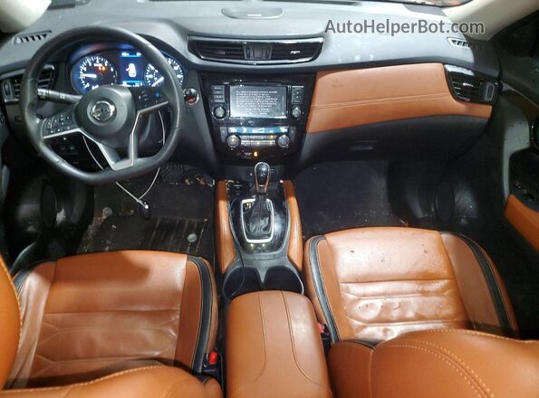 5N1AT2MT2KC727679 2019 NISSAN ROGUE Оранжевый Вид панели приборов