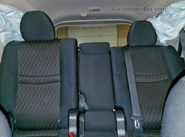 5N1AT2MT3HC815875 2017 NISSAN ROGUE Белый Вид задних сидений