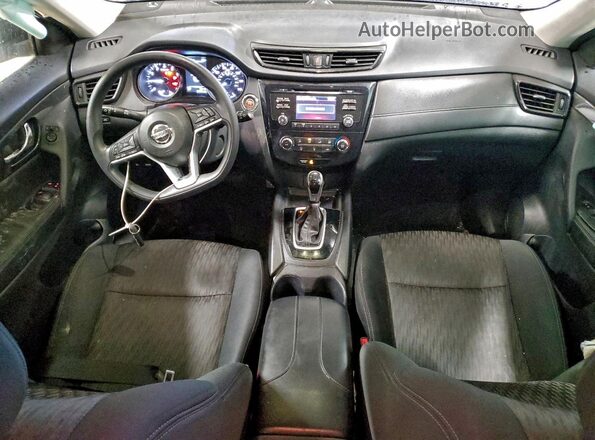 5N1AT2MT3HC815875 2017 NISSAN ROGUE Белый Вид панели приборов