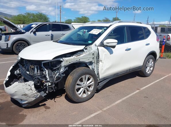 5N1AT2MT4GC790158 2016 NISSAN ROGUE Белый Вид спереди