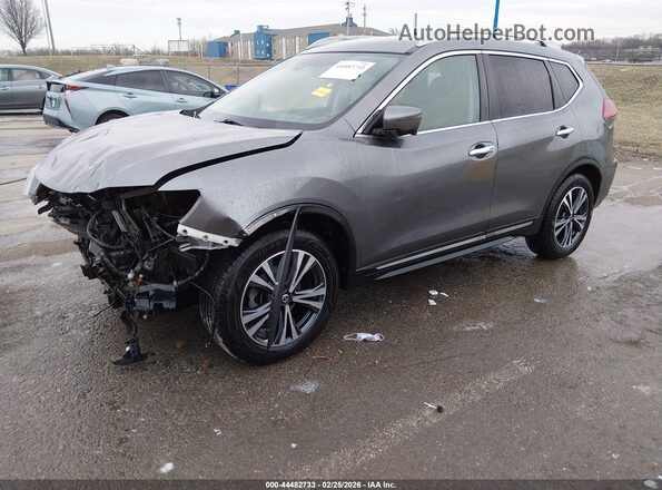 5N1AT2MT6JC794896 2018 NISSAN ROGUE Серый Передняя левая четверть