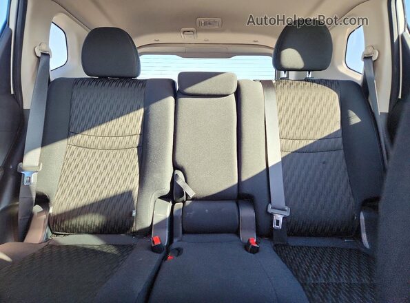 5N1AT2MT9KC841808 2019 NISSAN ROGUE White Հետևի նստատեղերի տեսք