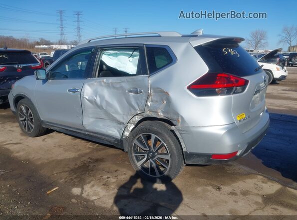 5N1AT2MV2LC727085 2020 NISSAN ROGUE Silver Trasero izquierdo