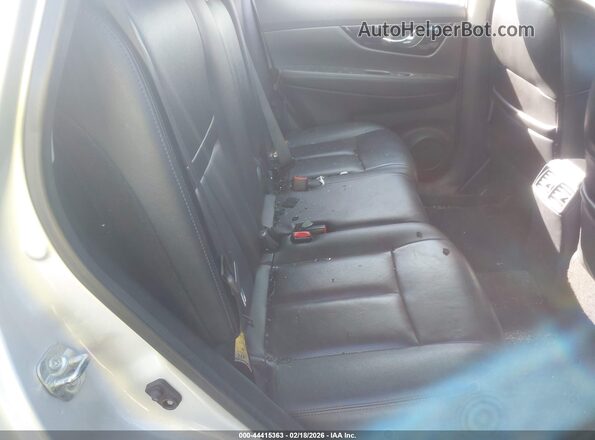 5N1AT2MV2LC727085 2020 NISSAN ROGUE Silver Vista de la etiqueta del VIN