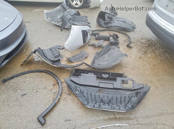 5N1AZ2CS8LN136558 2020 NISSAN MURANO Silver Вид наклейки з VIN-кодом